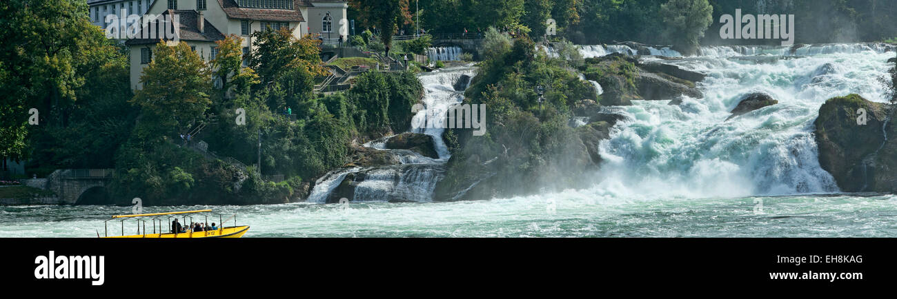Fluss Rheinfall Tourismus Boot, Schweiz, Panorama Stockfoto