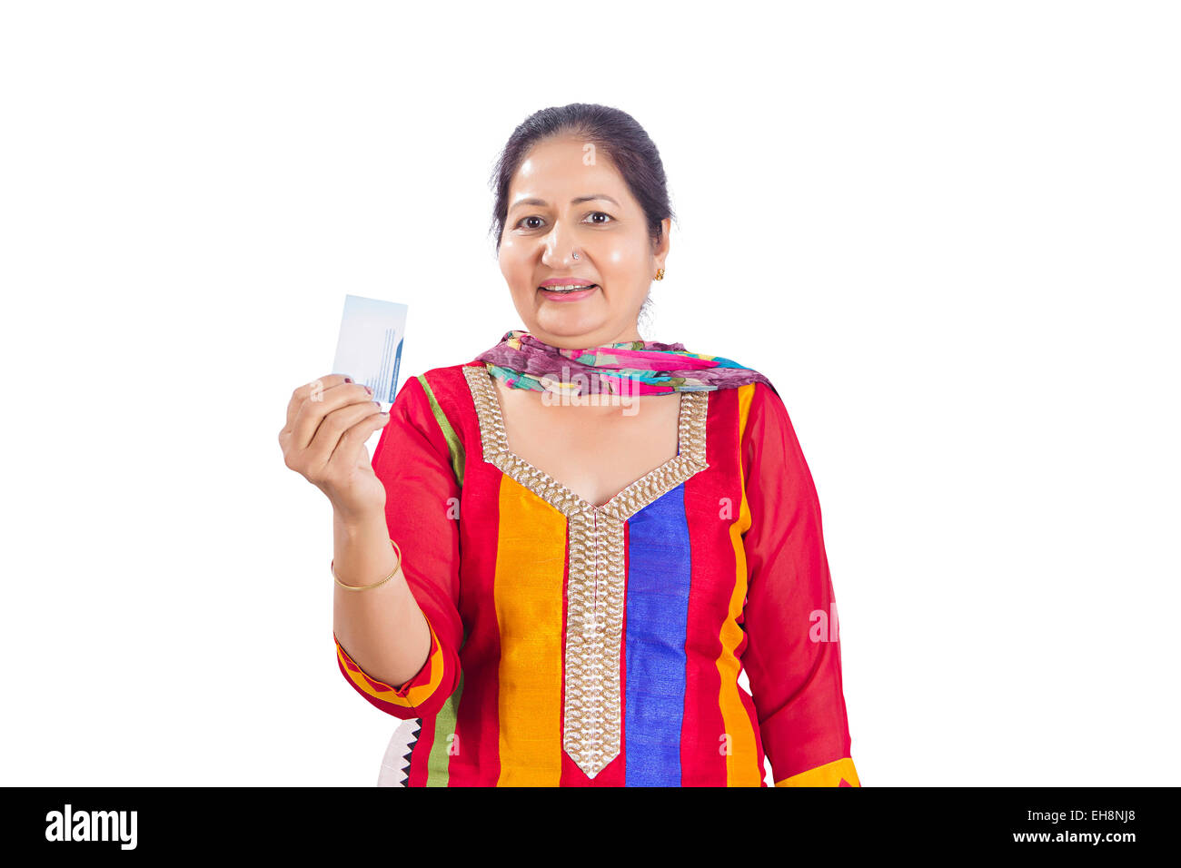 1 indische Senioren Adult Woman Credit Card zeigen Stockfoto