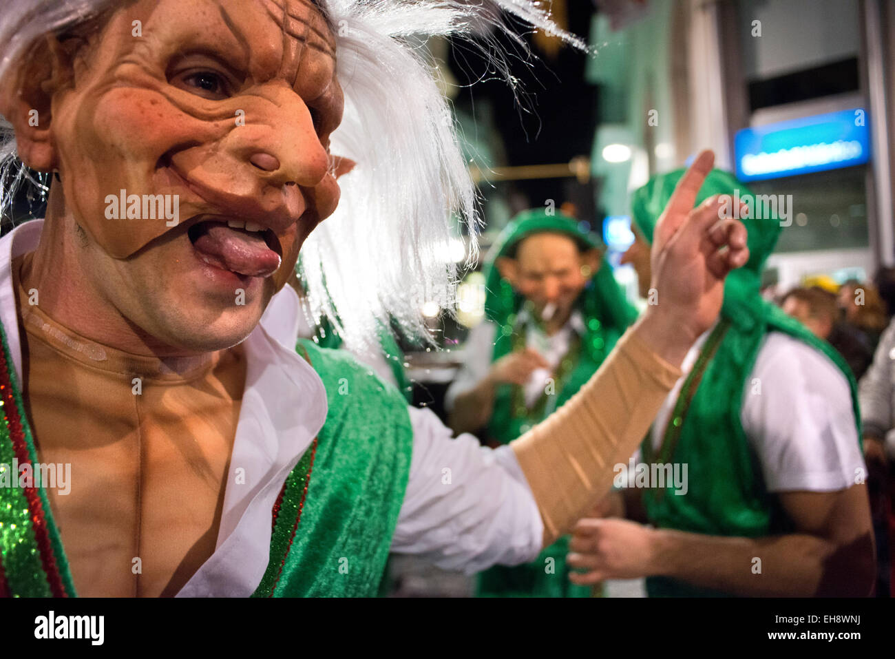 Sitges Karneval 2015.  Der Karneval in Sitges ist bekannt als einer der größten in Spanien. Dieses Jahr findet der Karneval von Fe Stockfoto