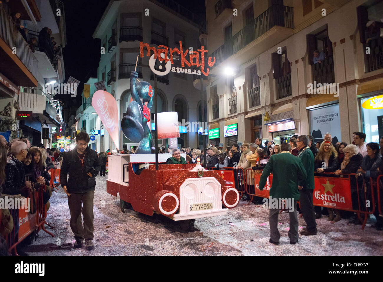 Sitges Karneval 2015.  Der Karneval in Sitges ist bekannt als einer der größten in Spanien. Dieses Jahr findet der Karneval von Fe Stockfoto