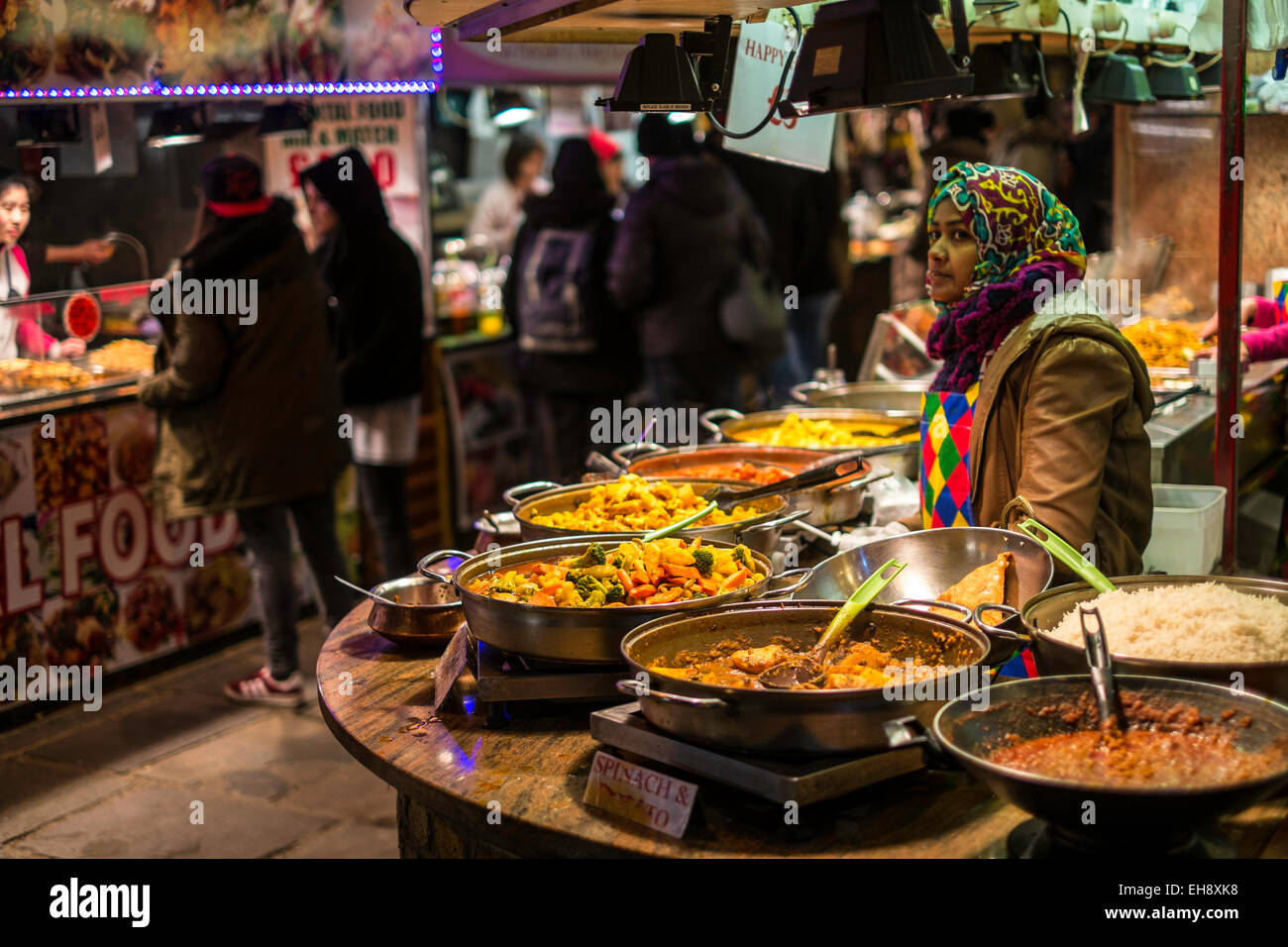 Straße Imbissbuden, Camden, London, Vereinigtes Königreich Stockfoto
