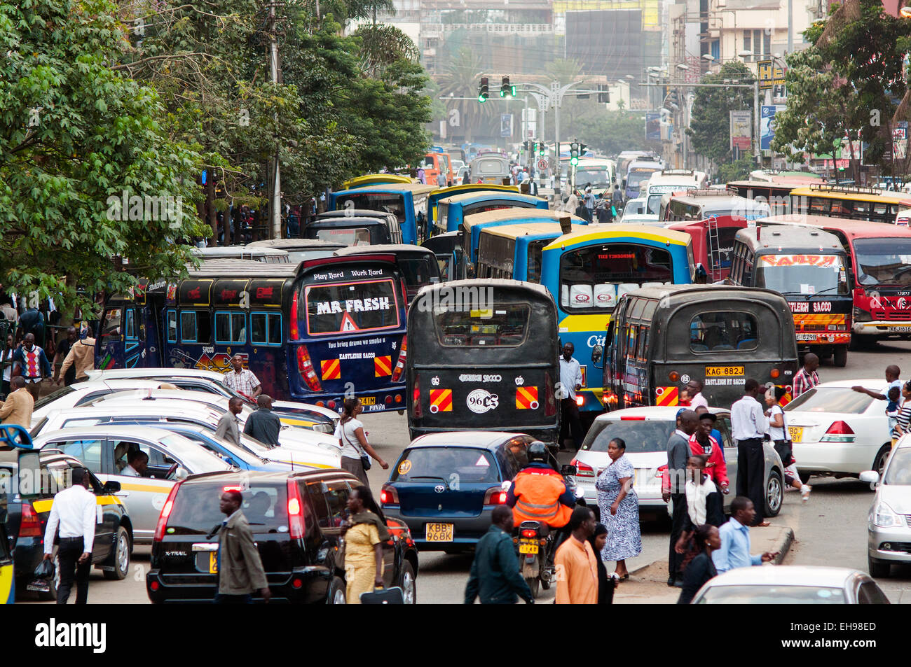 Stoßzeiten an Tom Mboya Avenue, Nairobi, Kenia Stockfoto
