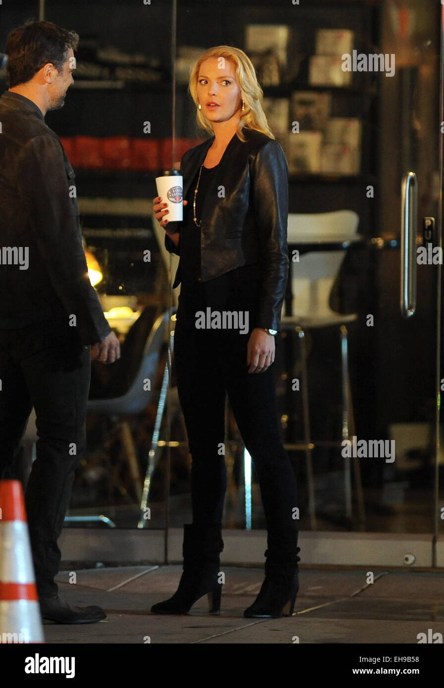 Katherine heigl smoking Fotos und Bildmaterial in hoher Auflösung Alamy(00)