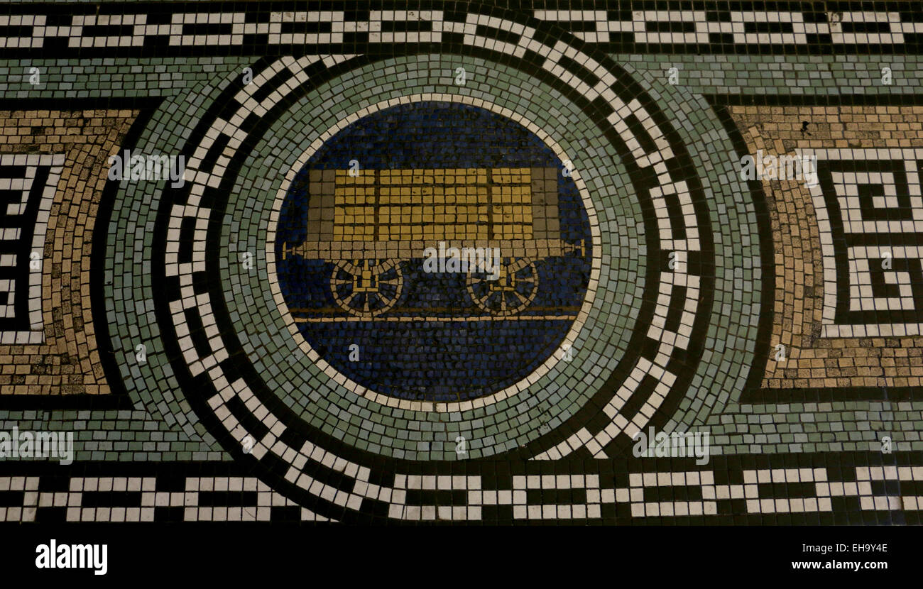 Fliesen Boden Touristen Dunedin Railway Station in Dunedin Neuseeland Stockfoto