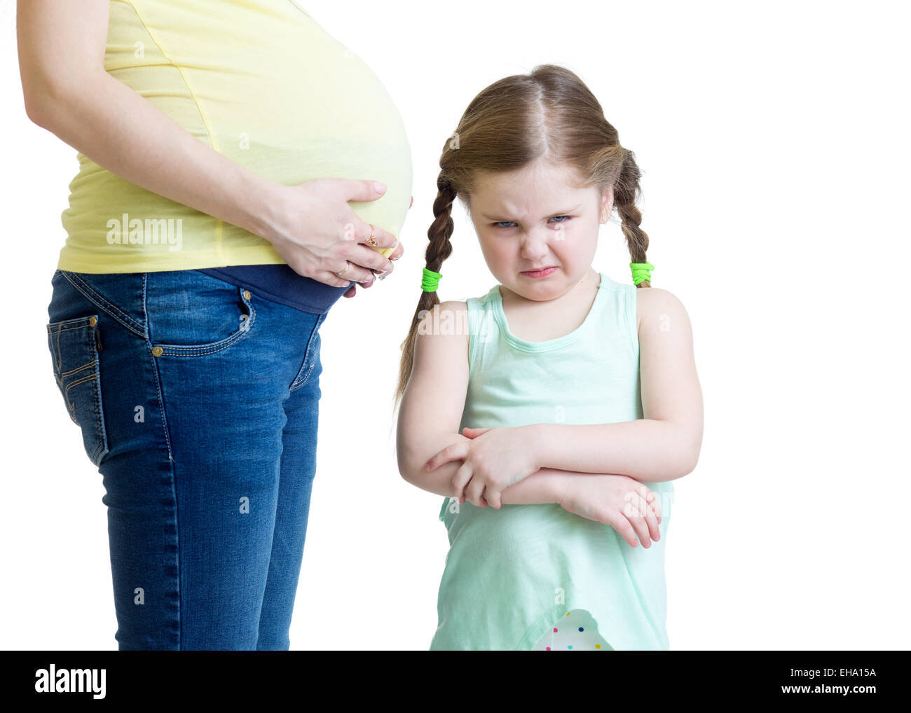 eifersüchtige Kind und die Mutter schwanger Stockfoto