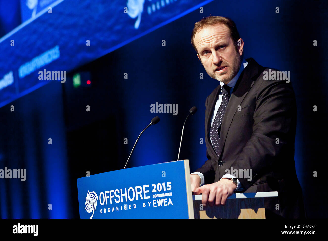 Kopenhagen, Dänemark. 10. März 2015. Dänische Außenminister, Herr Martin Lidegaard, Adresse Branchenführer im Bereich Windenergie auf der EWEA 2015 Konferenz und Ausstellung Eröffnungsfeier in Kopenhagen Credit: OJPHOTOS/Alamy Live News Stockfoto