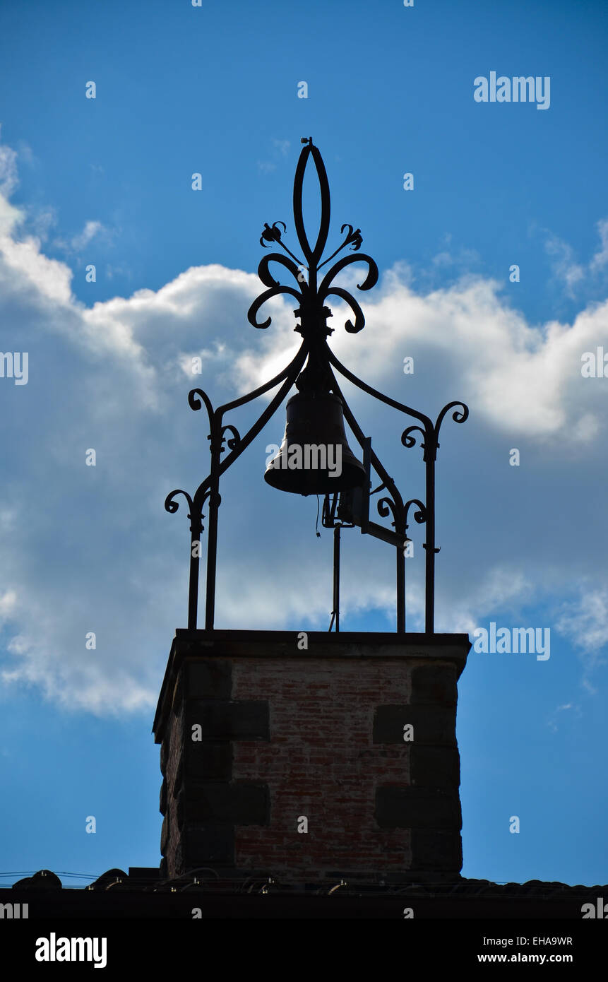 Blick auf den Glockenturm des Rathauses von Radda in Chianti Stockfoto
