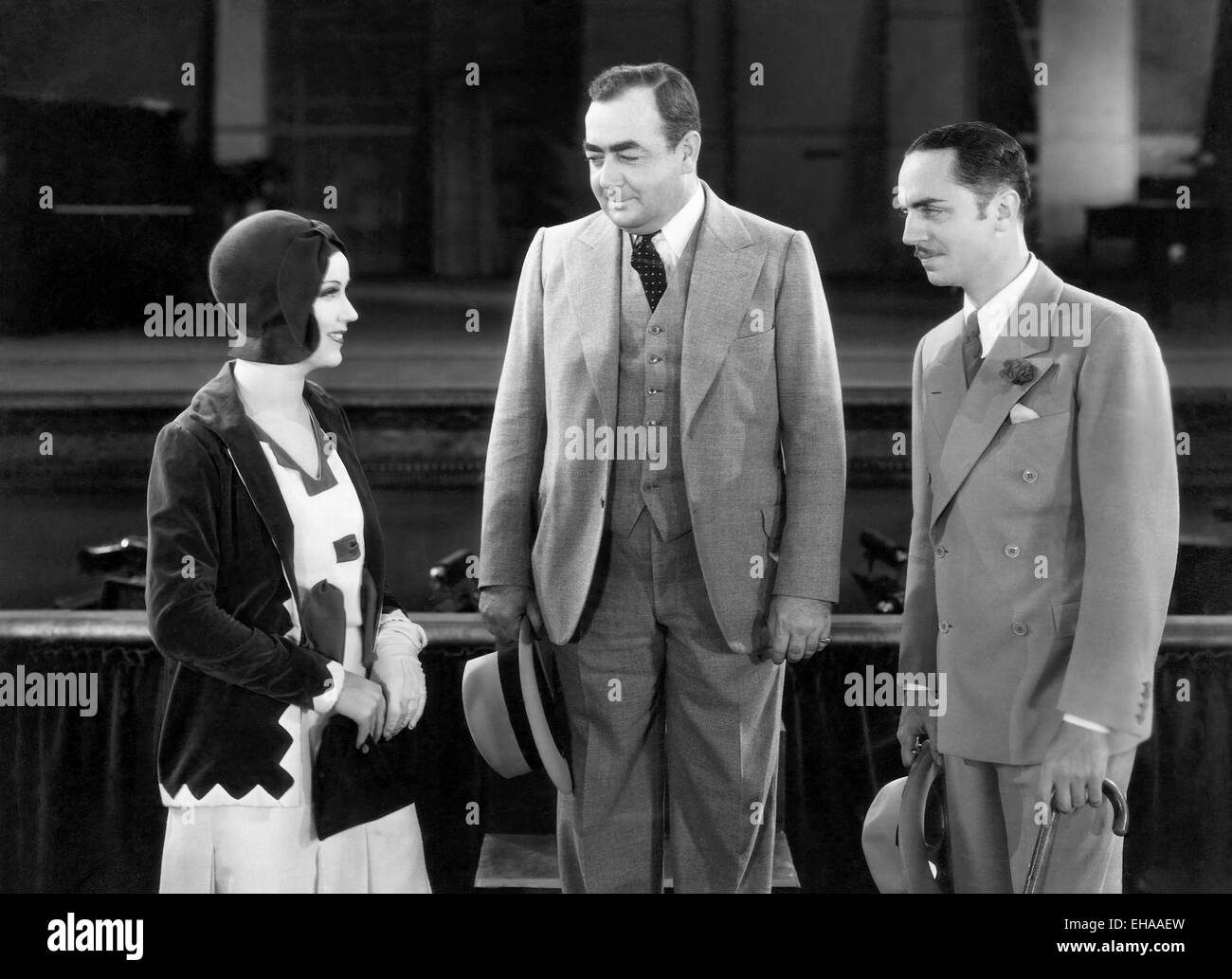 Fay Wray, Eugene Pallette, William Powell, am Set des Films "Spitzen Absätzen", 1929 Stockfoto