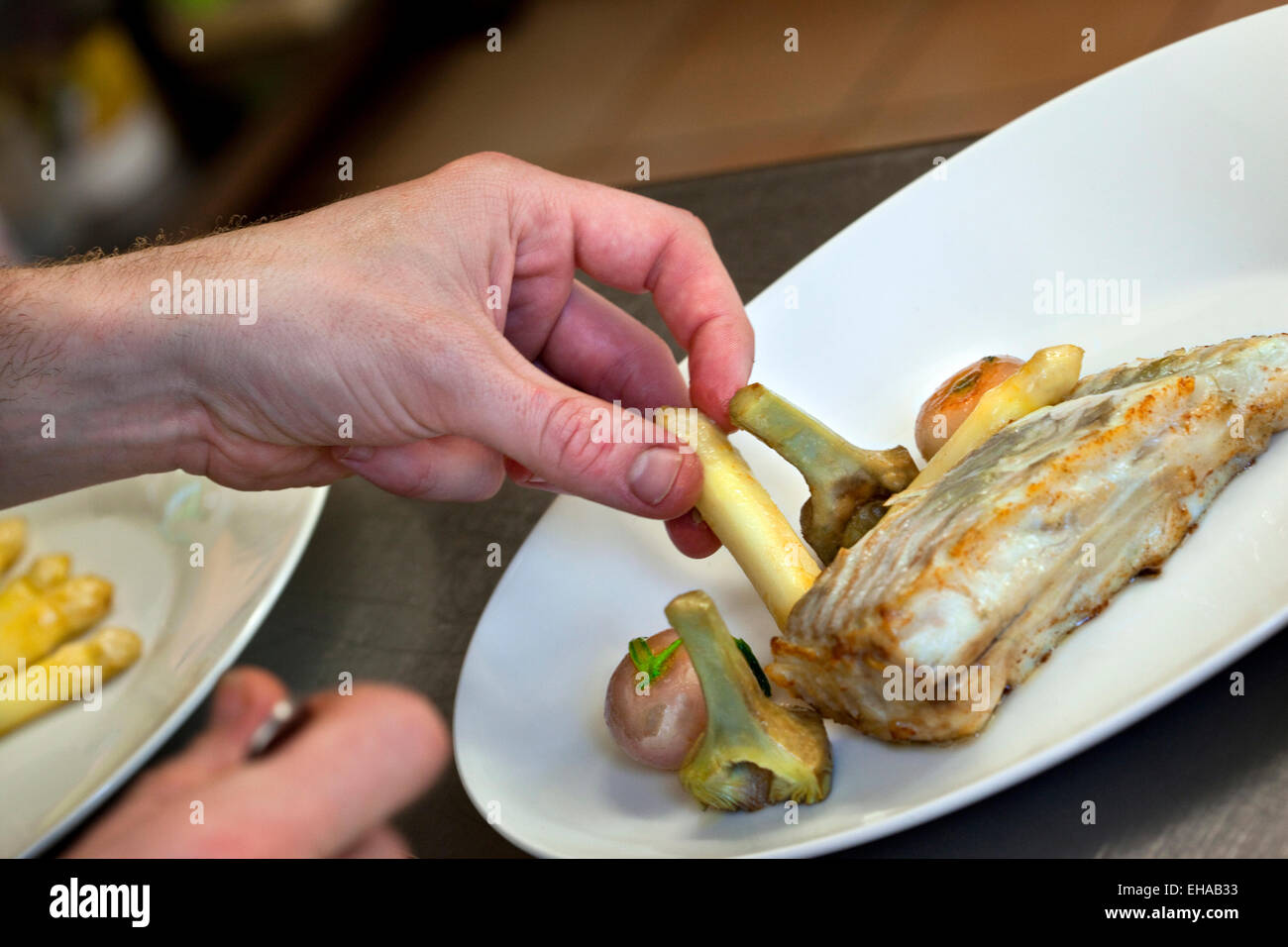 Ein Fisch Gericht in einem Restaurant Stockfoto