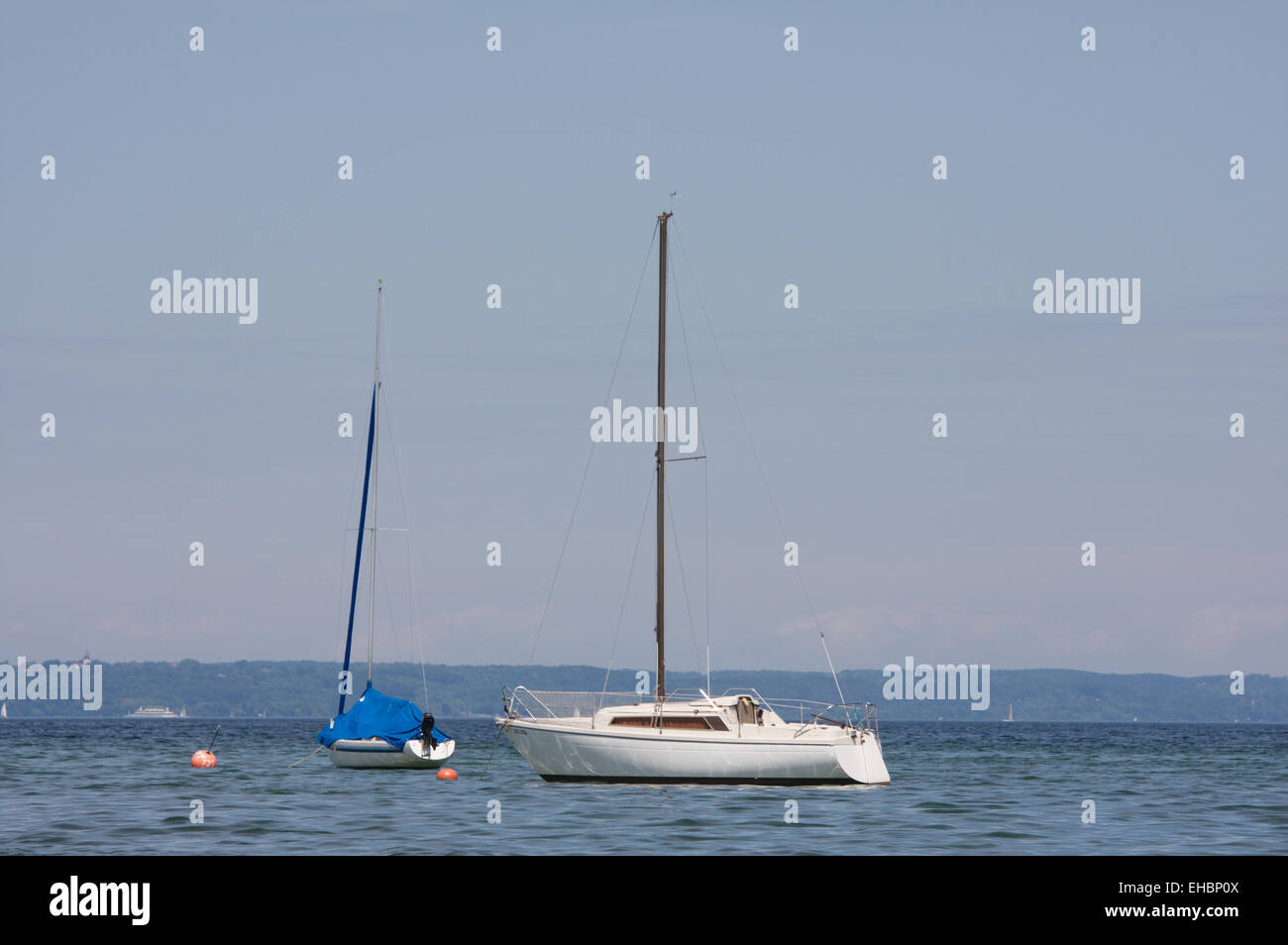 Segelboote am Starnberger See Stockfoto