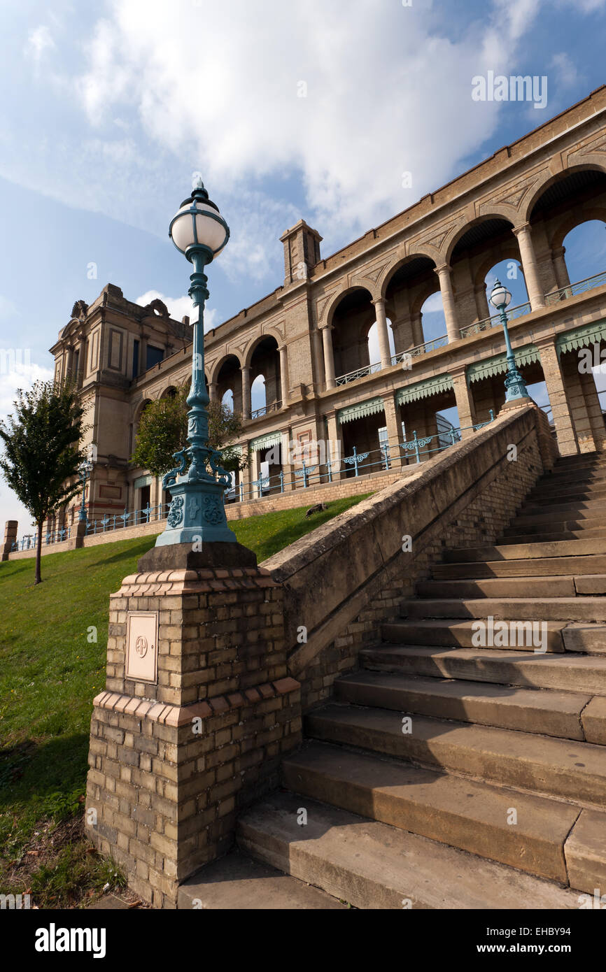 Blick auf einen Abschnitt von Alexandra Palace in Hornsey, North London. Stockfoto