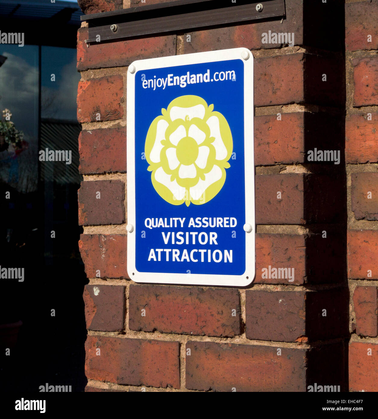 Englische Tourist Board Besucher Attraktion Zeichen, Großbritannien Stockfoto