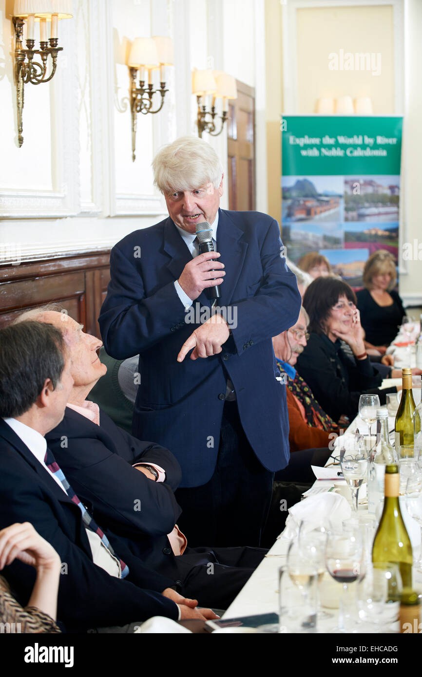 Stanley Johnson in den Oldie literarischen Mittagessen 03.10.15 Stockfoto