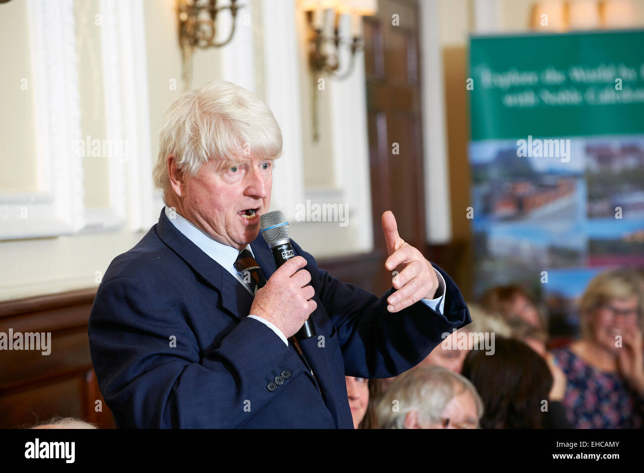 Stanley Johnson in den Oldie literarischen Mittagessen 03.10.15 Stockfoto