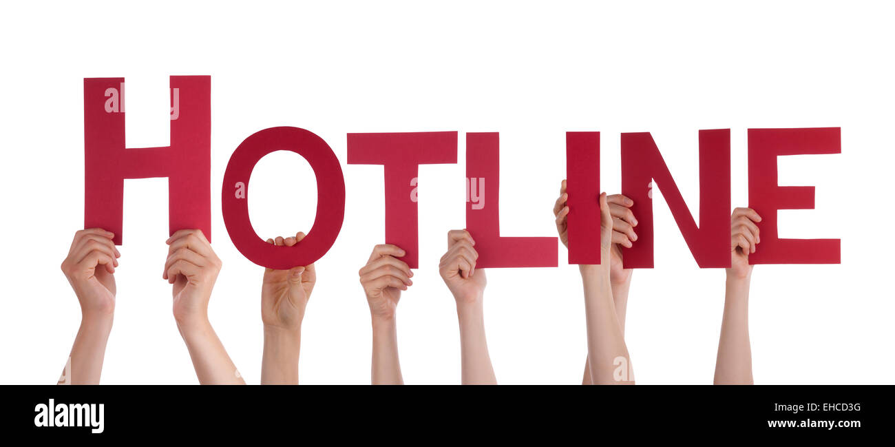 Viele kaukasische Menschen und Händen mit roten geraden Buchstaben oder Zeichen Gebäude der isolierten englische Wort-Hotline auf weiß B Stockfoto