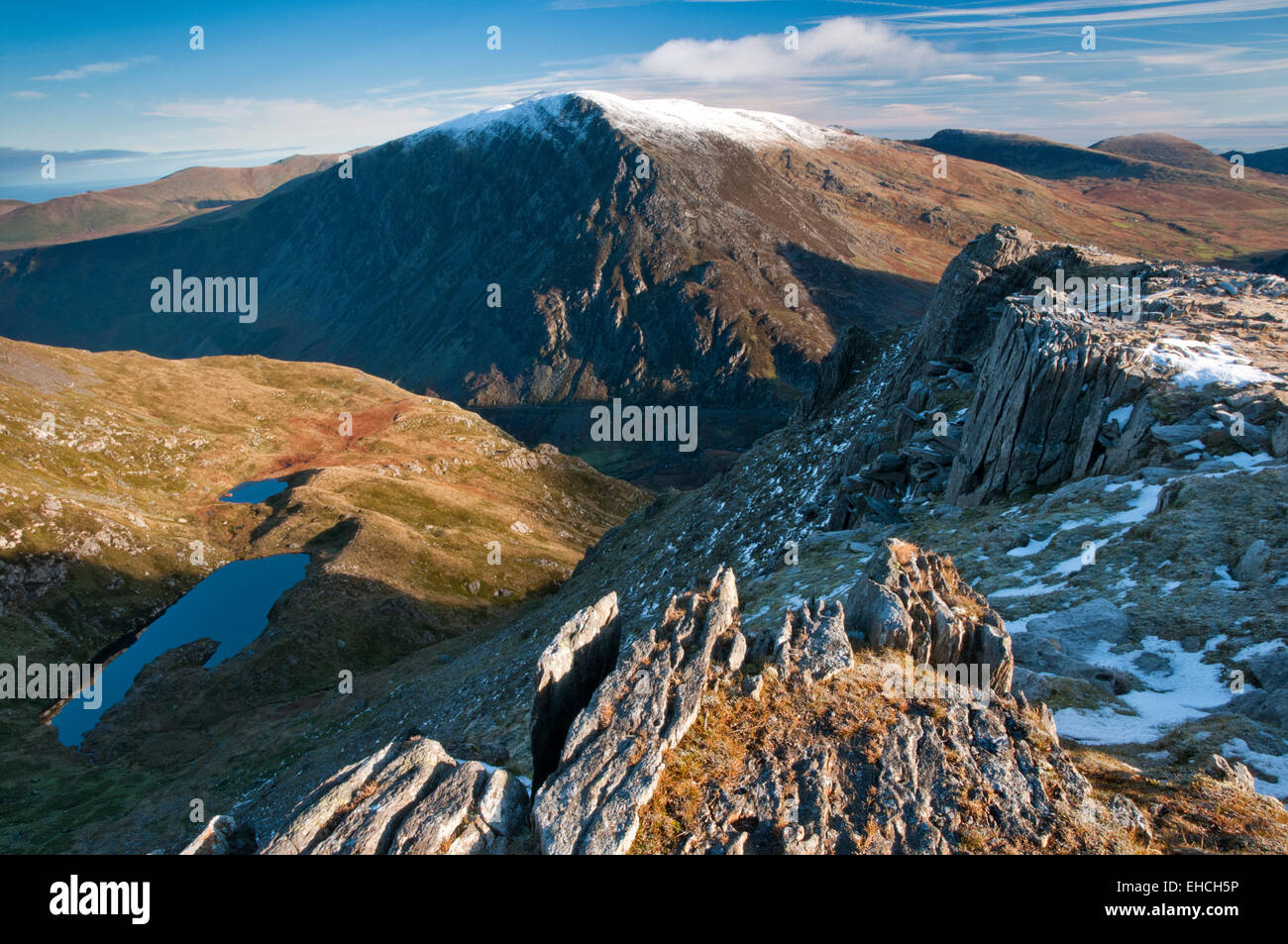 Blick in Cwm Idwal & Stift Yr Ole Wen von der Spitze des Y Garn, Snowdonia National Park, North Wales, UK Stockfoto