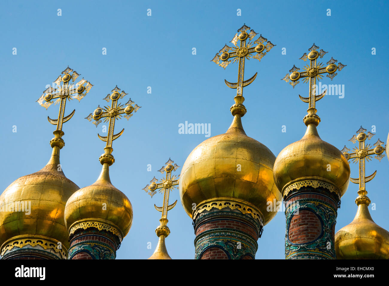 Goldene Kuppeln, Kreml, Moskau, Russland Stockfoto