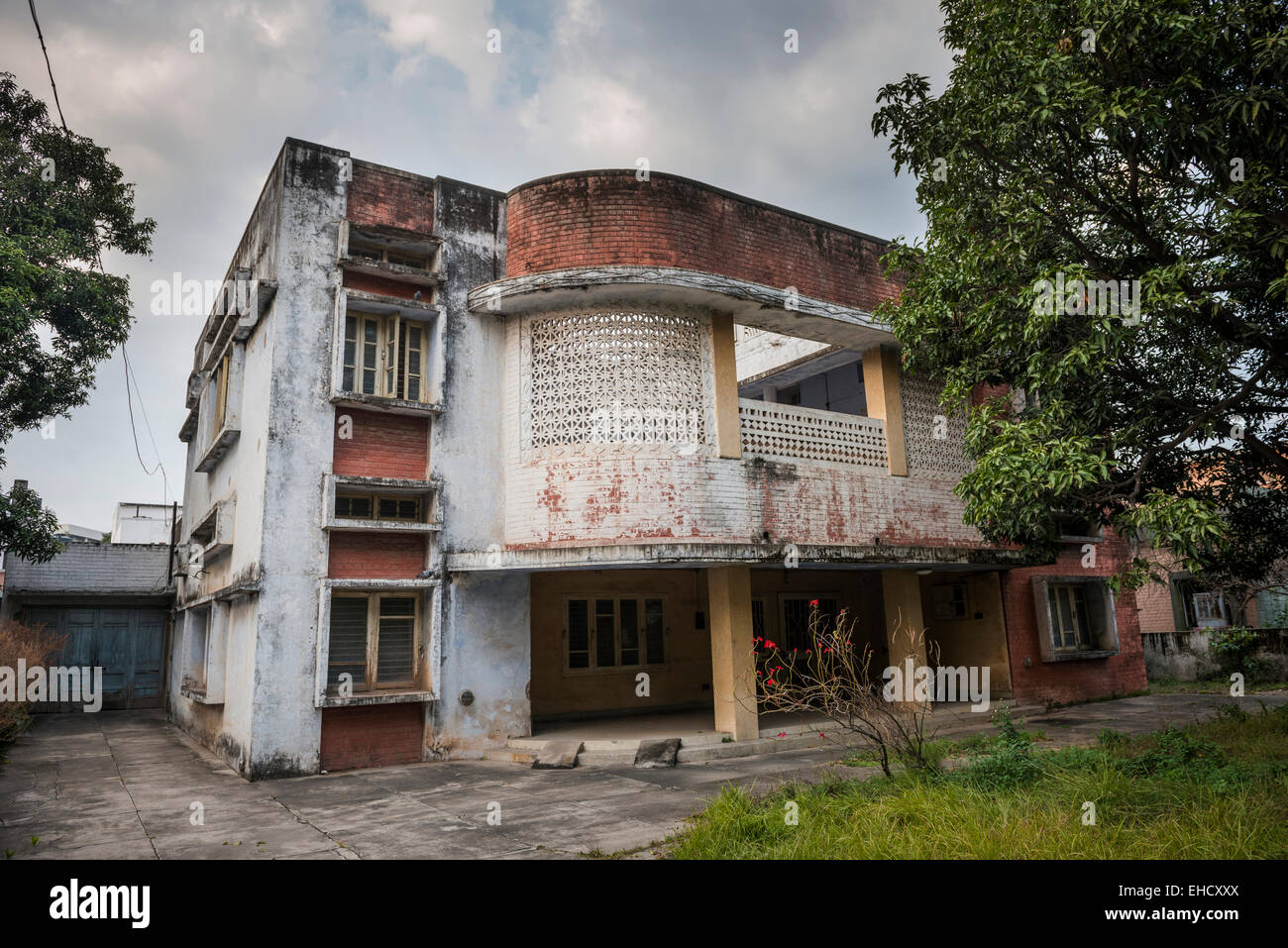 Verfallenes Haus in Chandigarh, Punjab, Indien Stockfoto