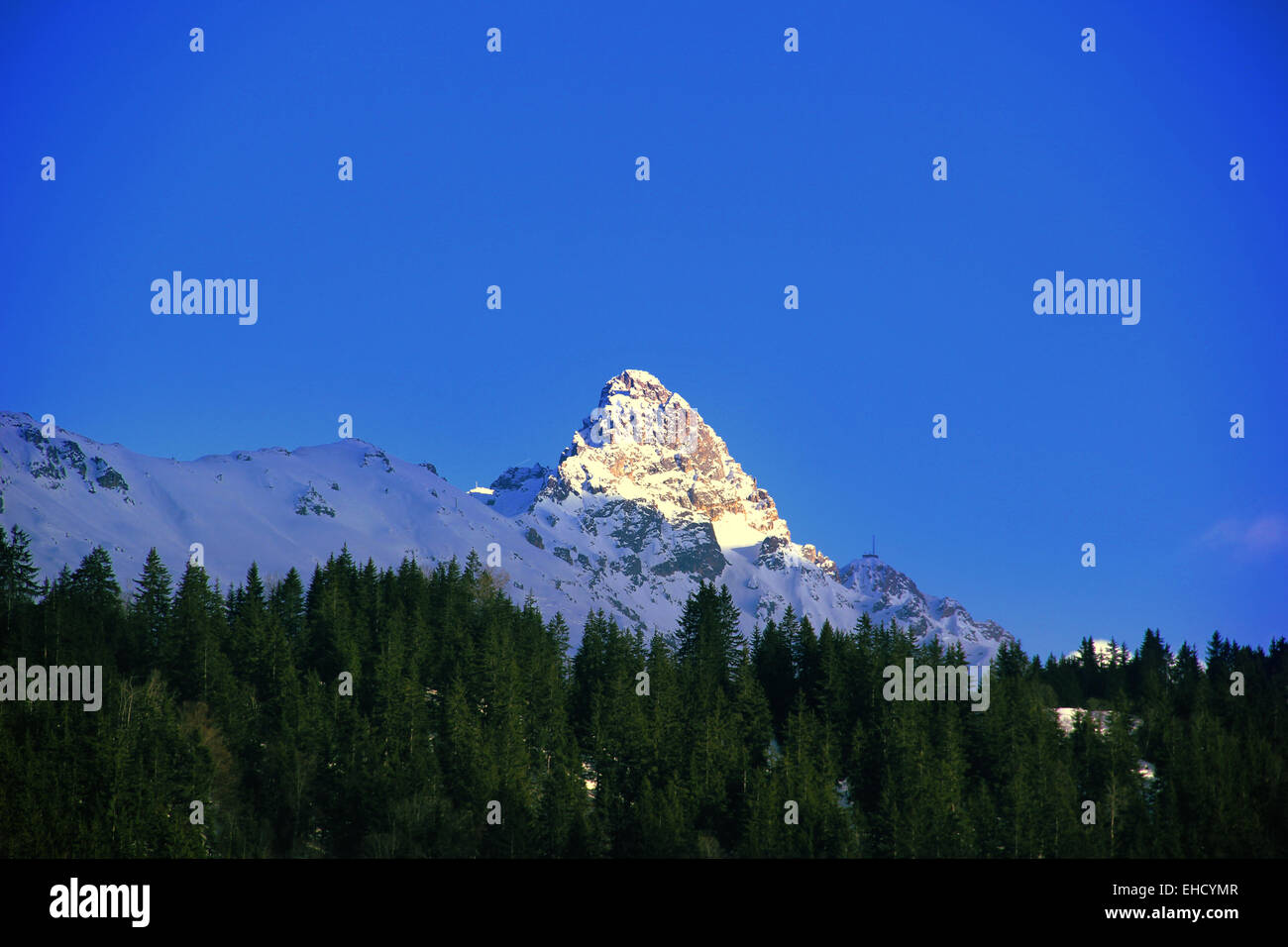 Ein Foto vom Skigebiet Meribel, die drei Täler Frankreichs. Stockfoto