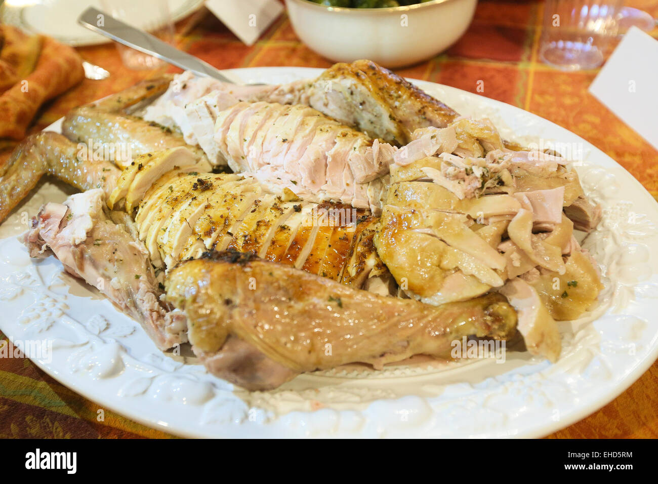 Abgebildet ist ein traditioneller Thanksgiving-Truthahn auf einem Tisch in New York city Stockfoto