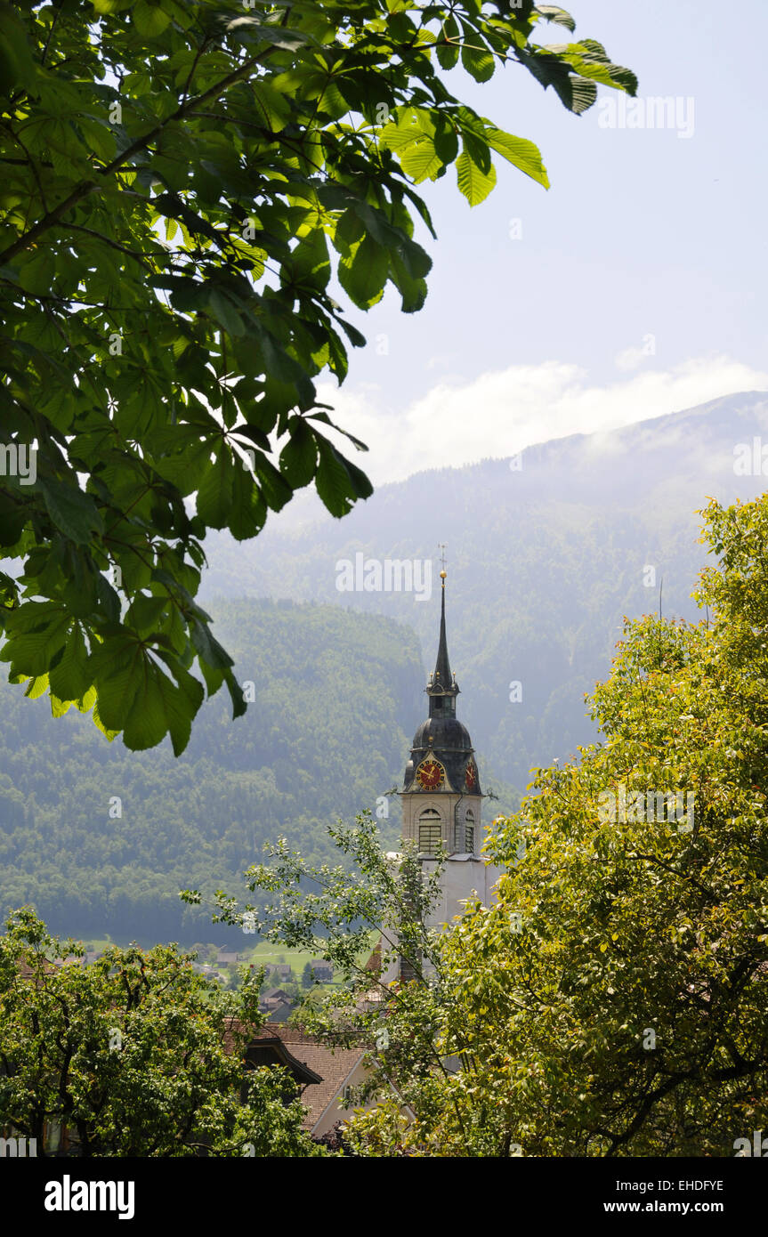 Schweizer Kirchturm Stockfoto