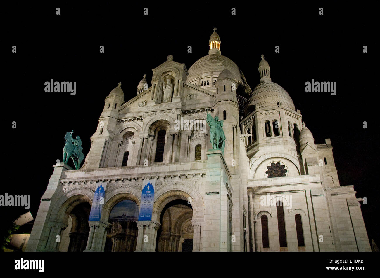 Nacht Schuss von Sacre Coeur in Paris Frankreich Stockfoto