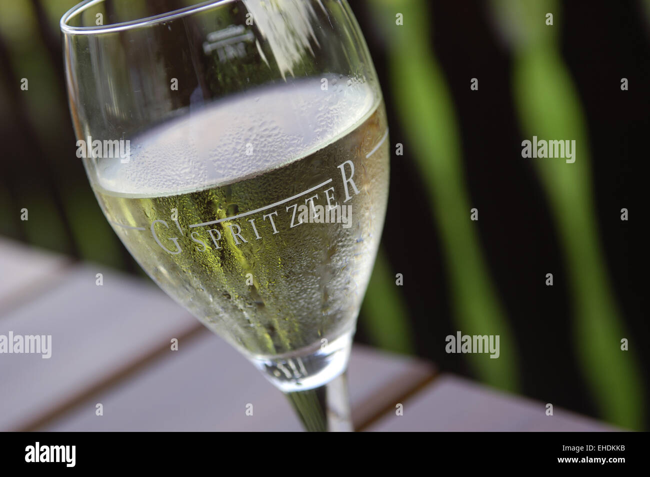 Weißer Spritzer österreich Weißer Spritzer österreich