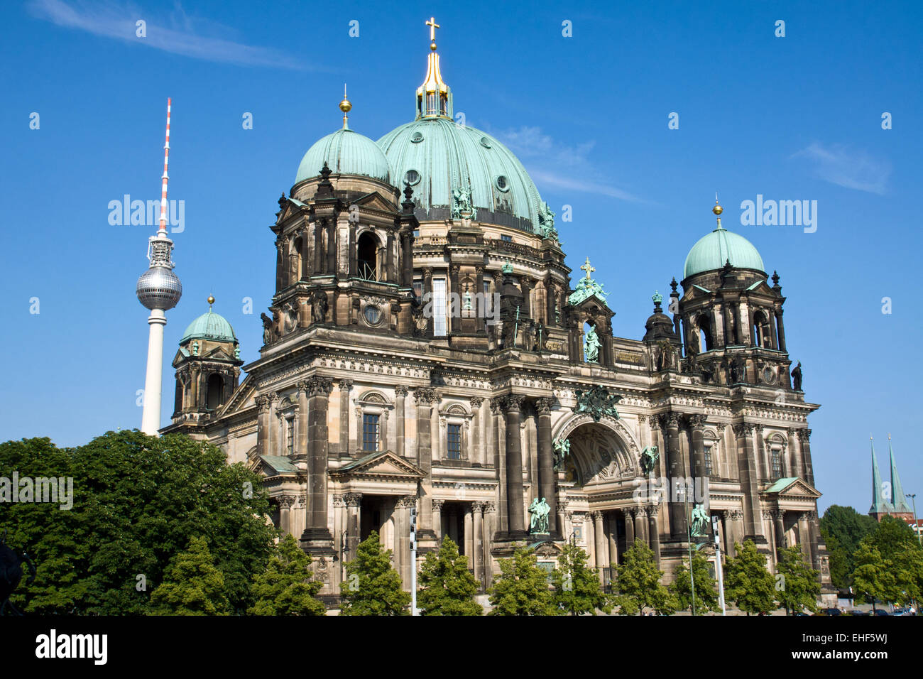 Dom und der Fernsehturm in Berlin Stockfoto