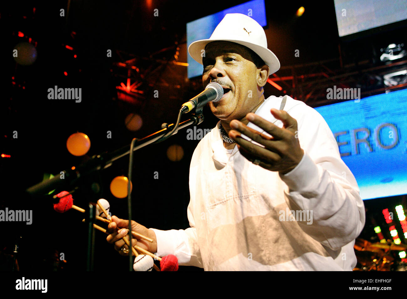 Roy Ayers live auf der Bühne am Hero2Hero Gig im Londoner Shepherds Bush Empire. Stockfoto