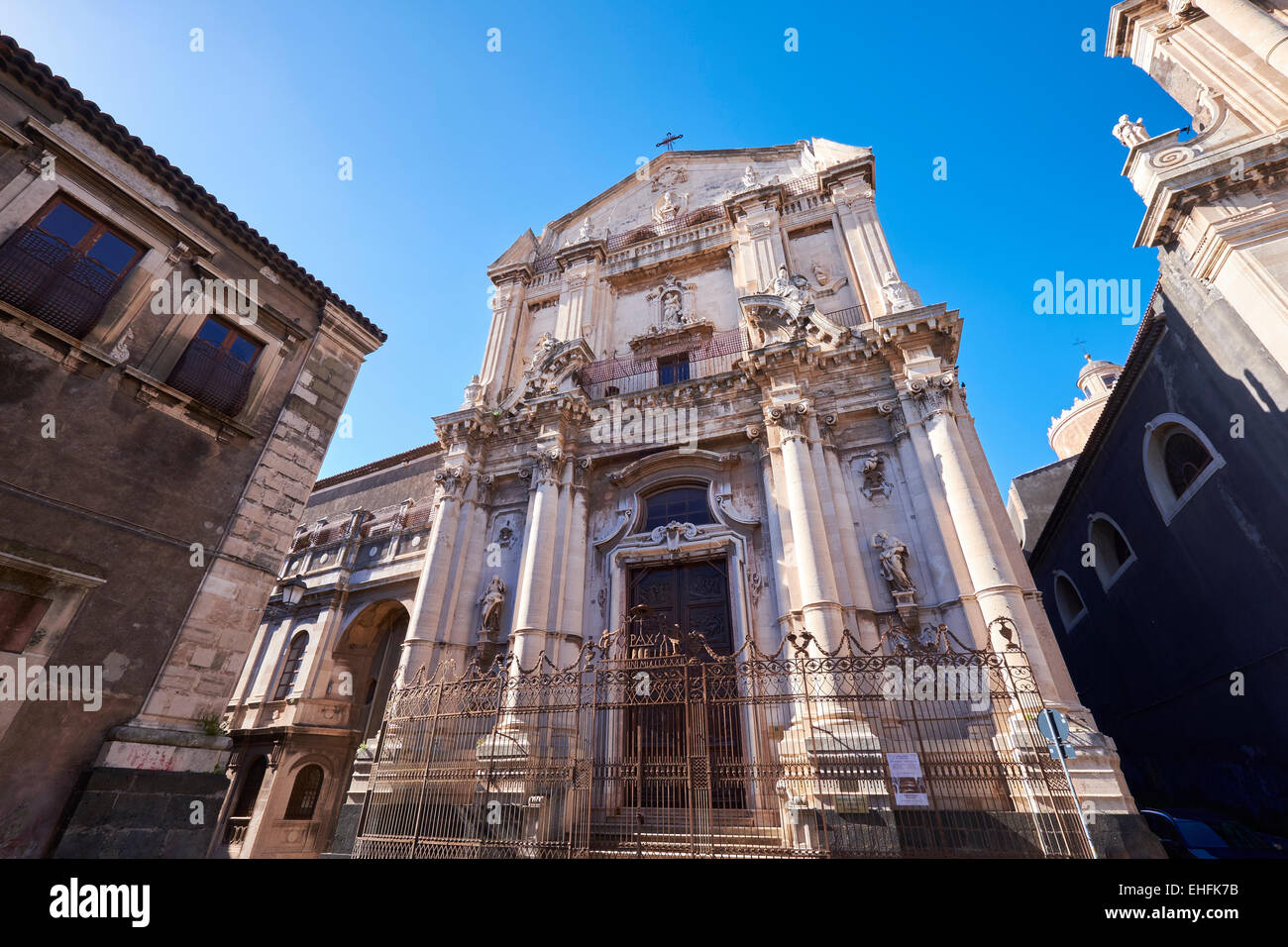 San Benedetto religiöse Architektur in Catania, Sizilien, Italien. Italienischen Tourismus, Reise- und Urlaubsziel. Stockfoto