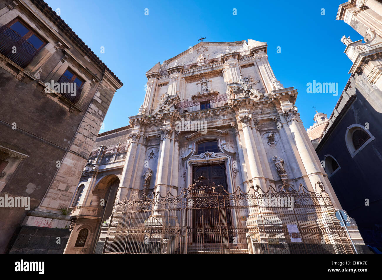 San Benedetto religiöse Architektur in Catania, Sizilien, Italien. Italienischen Tourismus, Reise- und Urlaubsziel. Stockfoto