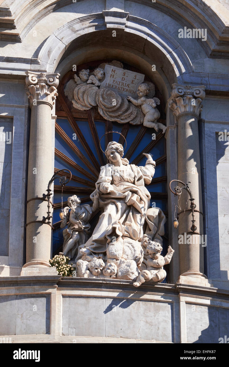 Kathedrale von St. Agatha, Catania, Sizilien. Duomo di Catania. Sakralarchitektur in Catania, Sizilien, Italien. Stockfoto