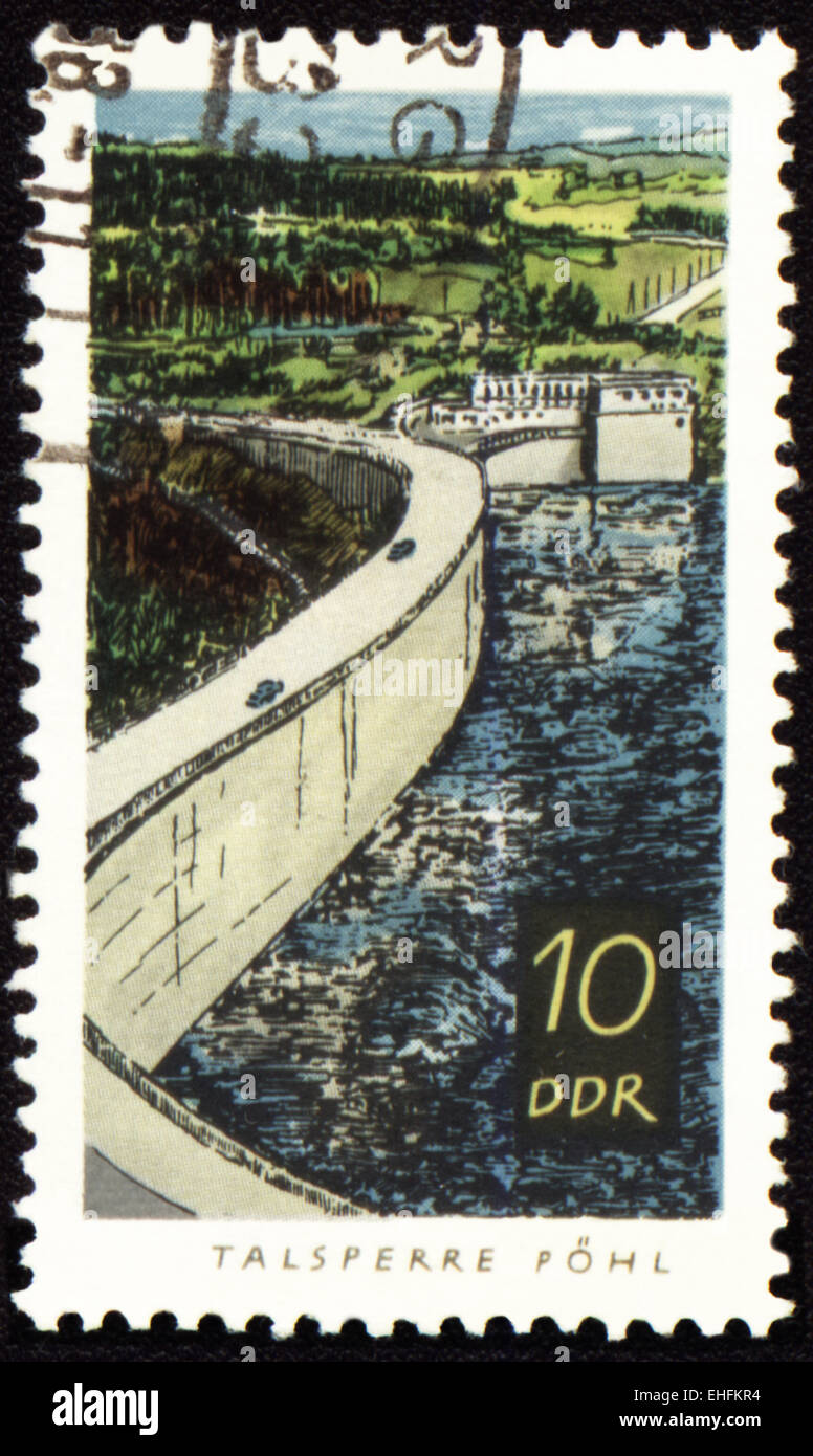DDR - ca. 1968: Eine Briefmarke gedruckt in DDR (Ostdeutschland) zeigt Pohl Damm Stockfoto