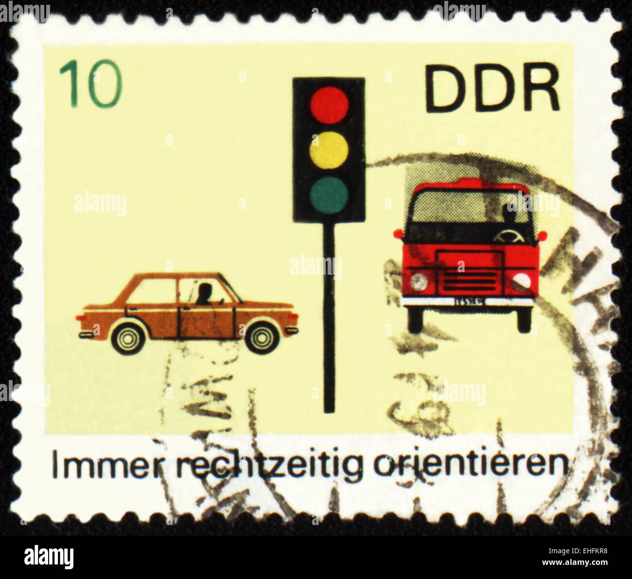 DDR - ca. 1960er Jahre: eine Briefmarke gedruckt in DDR (Ostdeutschland) zeigt Auto Stockfoto