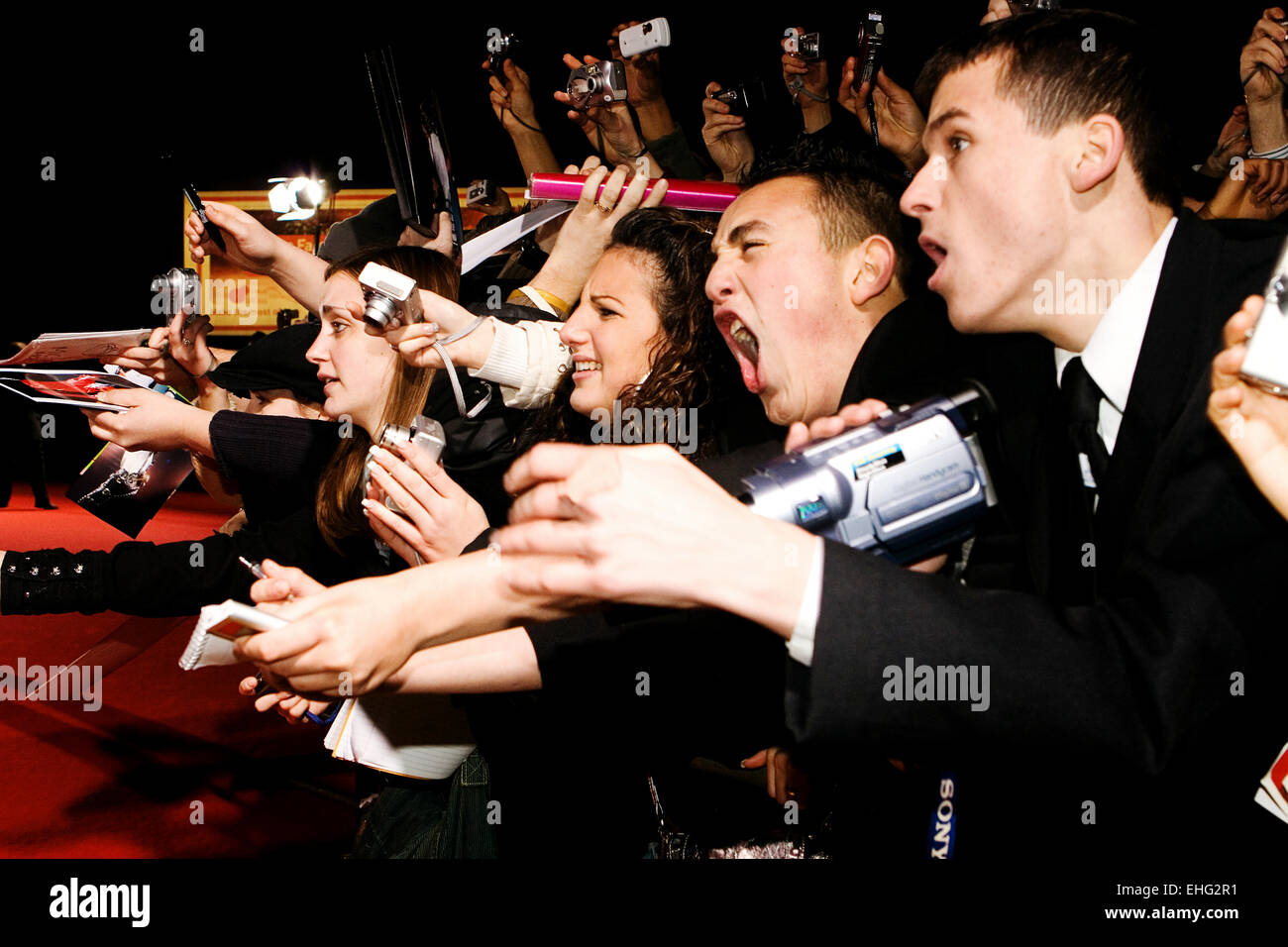 Fans bei der World Music Awards 2006 London. Stockfoto