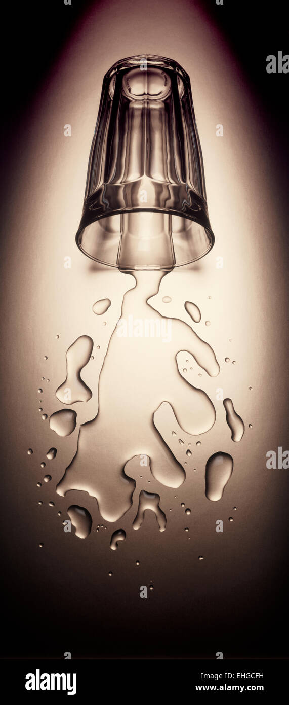 Verschuttet Verschuttet Stockfotos Und Bilder Kaufen Alamy