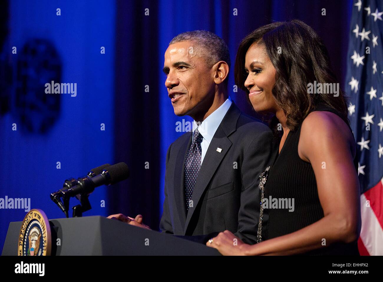 US-Präsident Barack Obama und First Lady Michelle Obama liefern Bemerkungen im Rahmen eines Empfangs für ausländische Staats-und Delegation an der Generalversammlung der Vereinten Nationen im Waldorf Astoria Hotel September 23, 2014 in New York, N.Y. Stockfoto