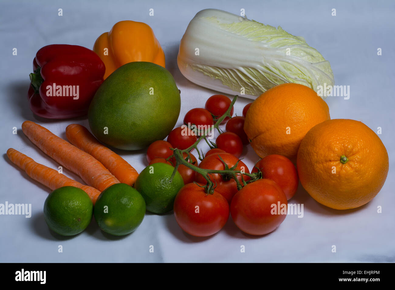 Auswahl von verschiedenen Obst und Gemüse Stockfoto