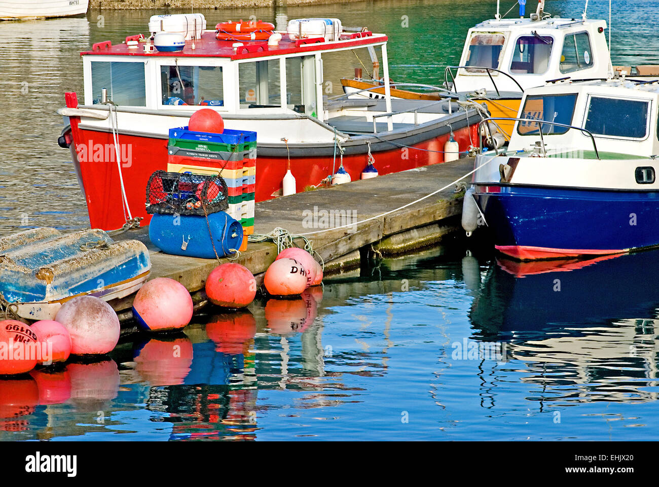 Weymouth Dorset und Fischerboote angelegt am Kai im Hafen. Stockfoto