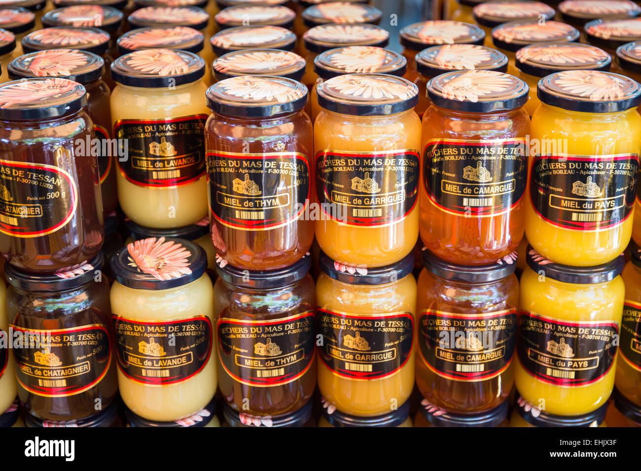 Honig-Gläser an einem Marktstand, Avignon, Provence-Alpes-Côte d ' Azur, Frankreich Stockfoto