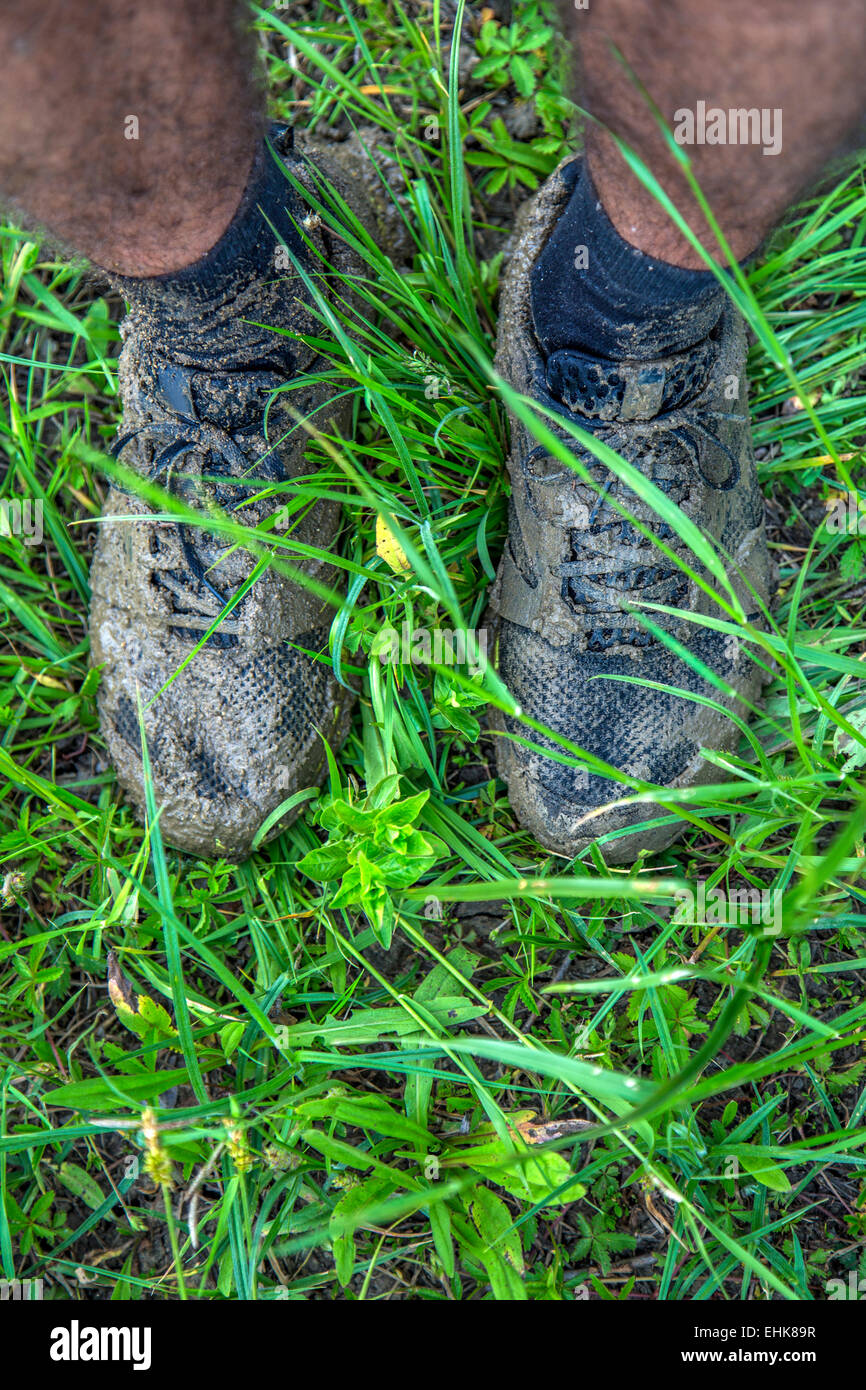 Schmutzige Schuhe Stockfoto