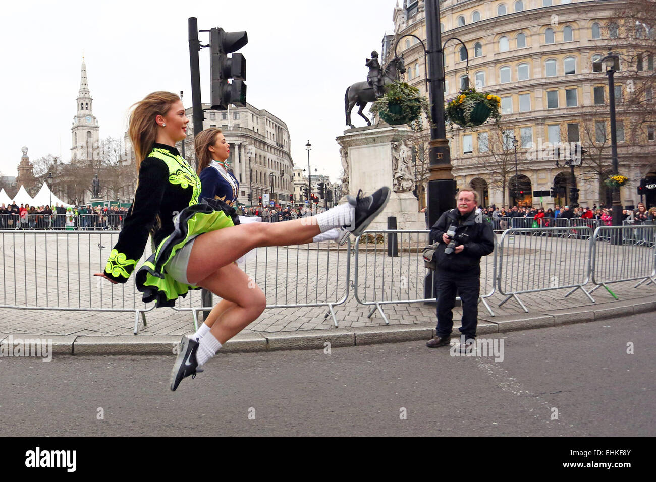 London, UK. 15. März 2015. Irische Tänzer auf der St. Patricks Day Parade 2015 in London, Vereinigtes Königreich. Bildnachweis: Paul Brown/Alamy Live-Nachrichten Stockfoto