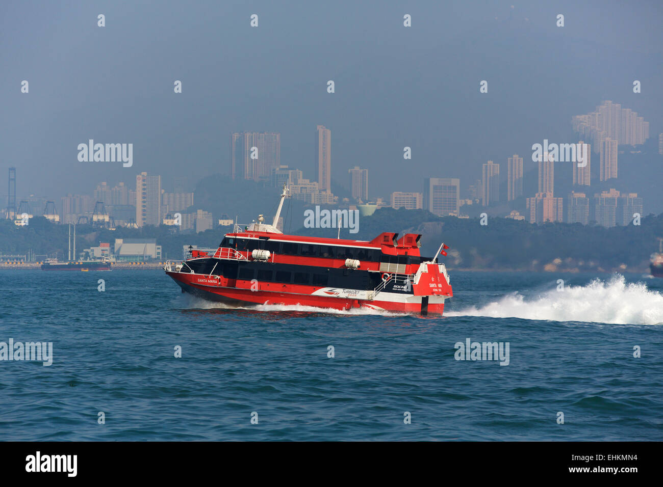 Tragflächenboot mit Geschwindigkeit. Die Hong Kong HK Fähre von Turbojet betrieben, Stockfoto