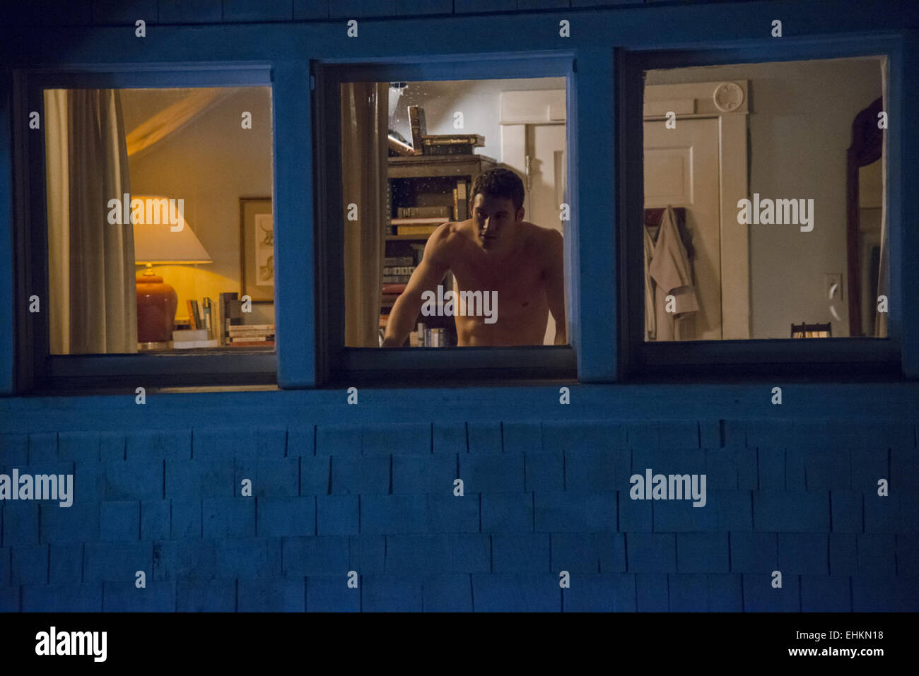 The Boy Next Door ist ein US-amerikanischer Thriller 2015-Film unter der Regie von Rob Cohen und geschrieben von Barbara Curry. Die Hauptrollen, Jennifer Lopez, Ryan Guzman, John Corbett, Ian Nelson und Kristin Chenoweth. Stockfoto