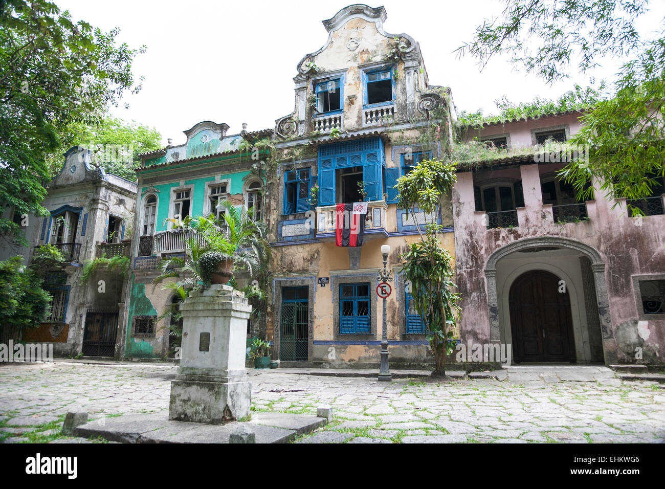 Largo Boticário Platz mit alten Stil neokolonialen Häuser in Cosme Velho, Rio De Janeiro, Brasilien Stockfoto