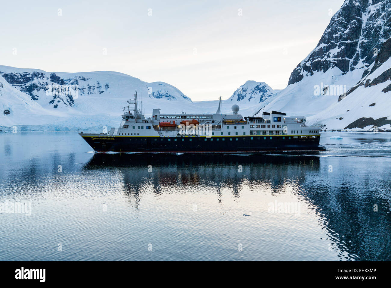 National Geographic Explorer Kreuzfahrtschiff, Lemaire Passage, Antarktis Stockfoto