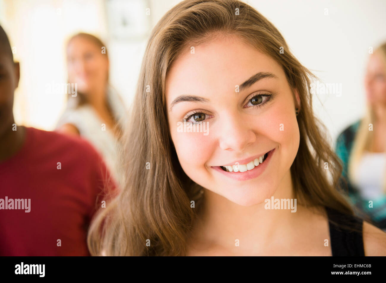 Nahaufnahme eines lächelnden Gesicht des Mädchens Stockfoto