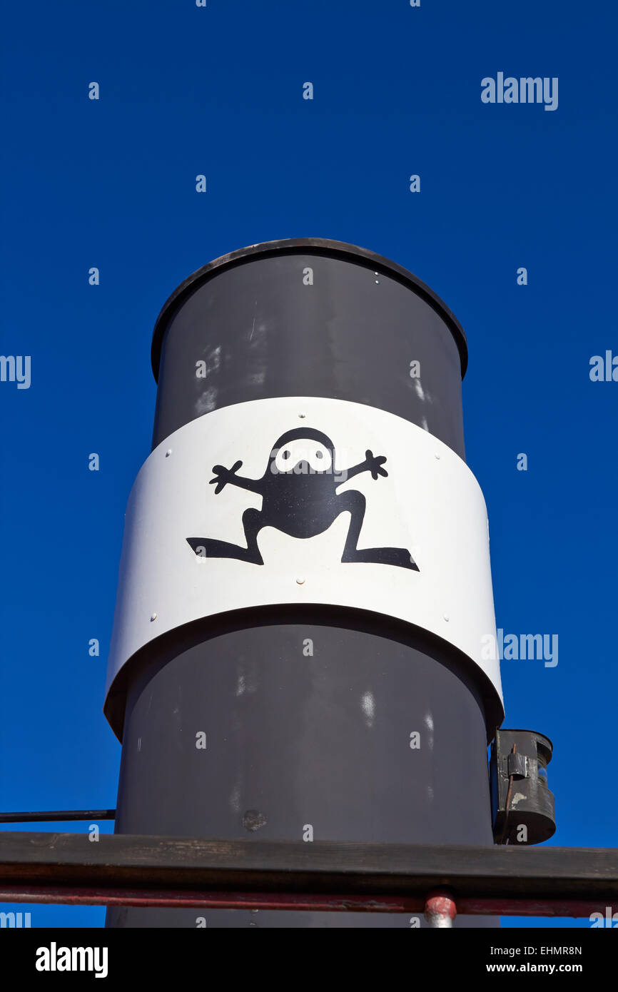 Schiff-Trichter gegen blauen Himmel, Mikkeli, Finnland Stockfoto