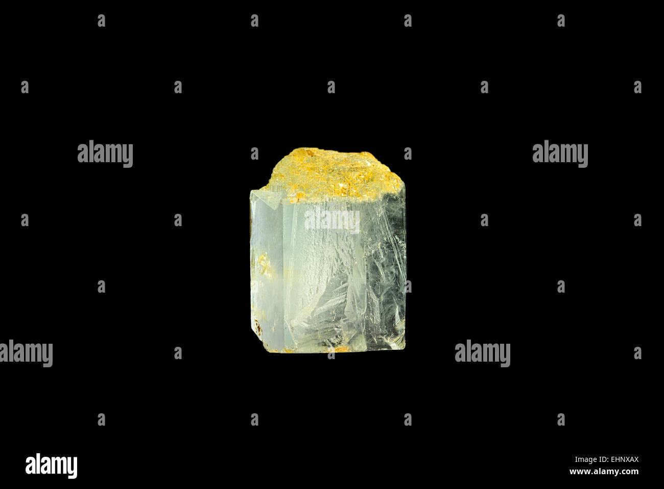 Aquamarin Kristall; Herkunft - Afghanistan; Gewicht - 50 Gramm; Kristallstruktur - sechseckige; Zusammensetzung - Beryllium aluminium Stockfoto