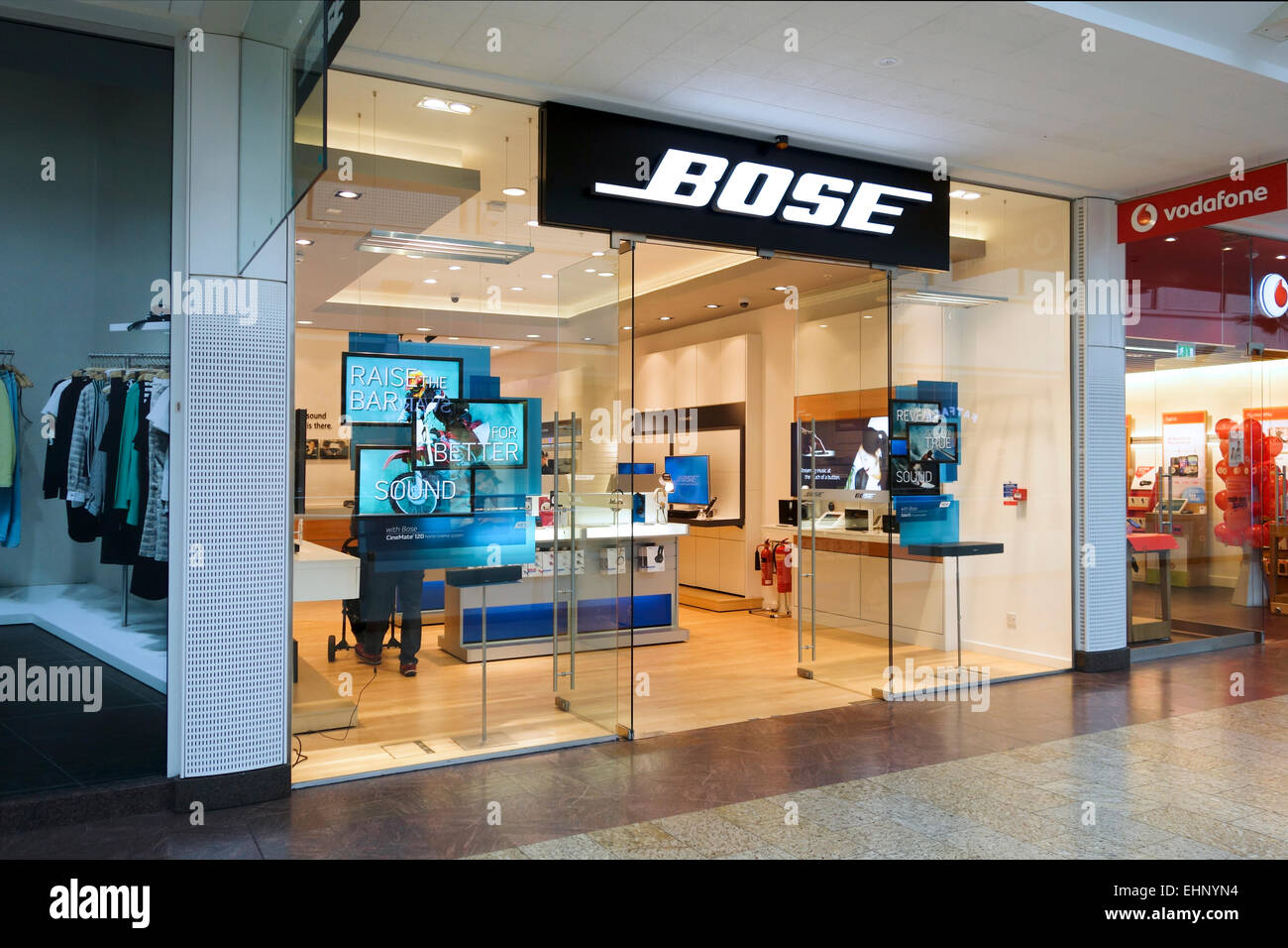 Bose Shop The Mall Cribbs Causeway Bristol Stockfoto Bild